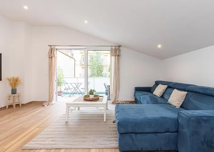 Cozy Avec Terrasse N12 Appartement