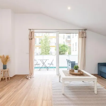 Cozy Avec Terrasse N12