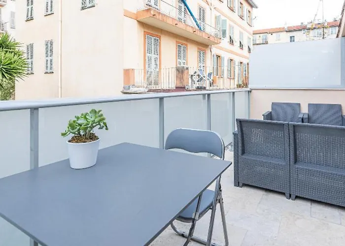 Cozy Avec Terrasse N12 Appartement *